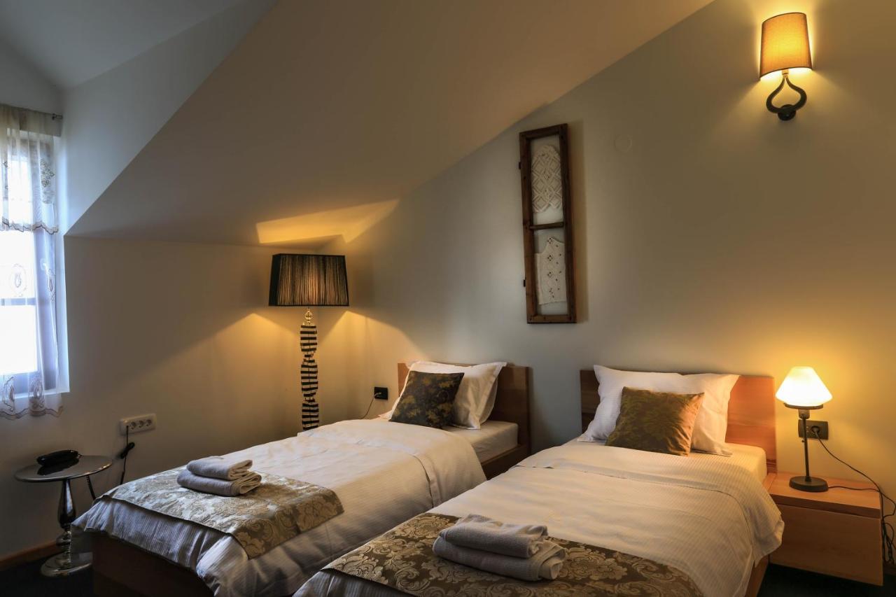 Garni Hotel Atrium Niksic Luaran gambar